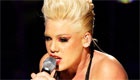  Música : Pink - Stupid girl